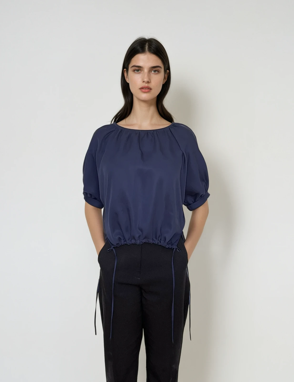 6312_Bluse_Luzie_Tencel_Twill_navy_nachhaltig_fair_Kopie-Daria-Studio_final.png