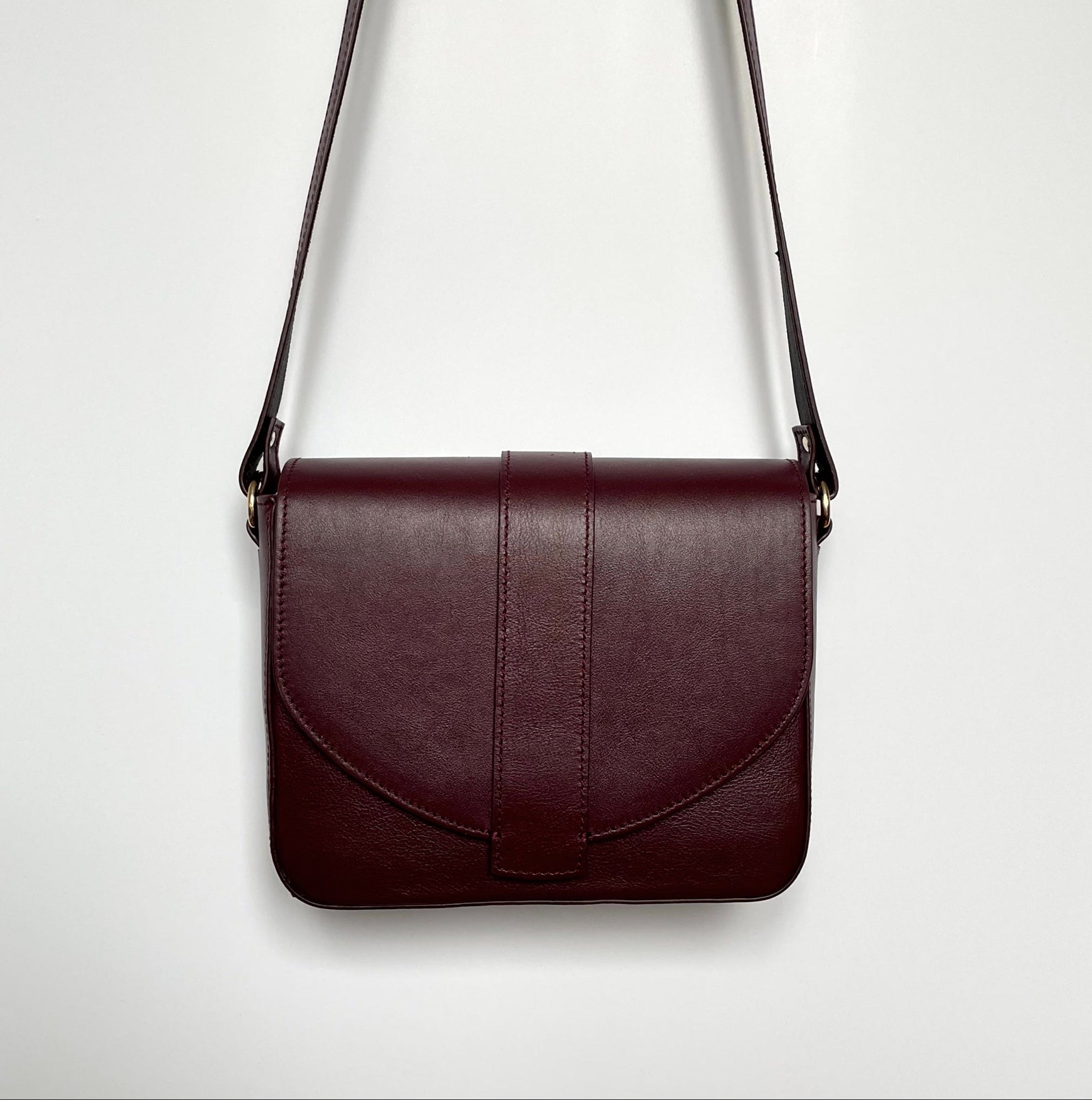 Ann_Kurz_Satchel_nappa_burgundy_1.jpg