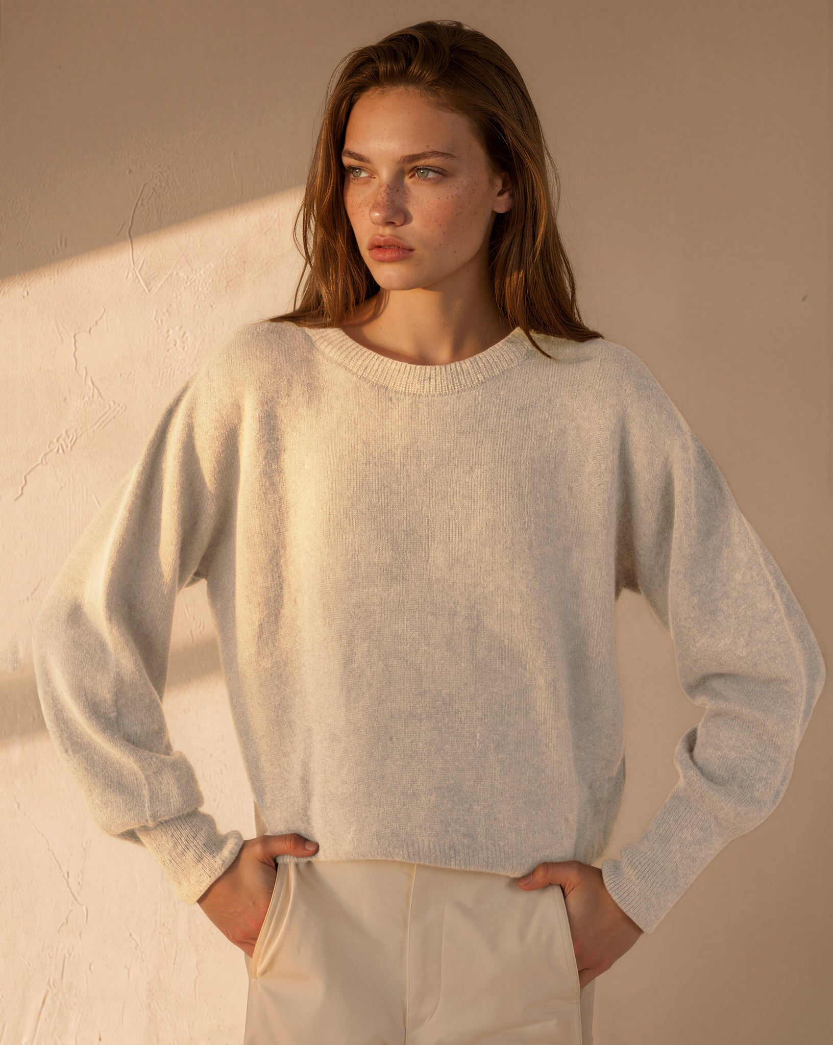 Cezembre_Agathe_AlpacajumpermadeinFrance_offwhite_closeup_2.webp