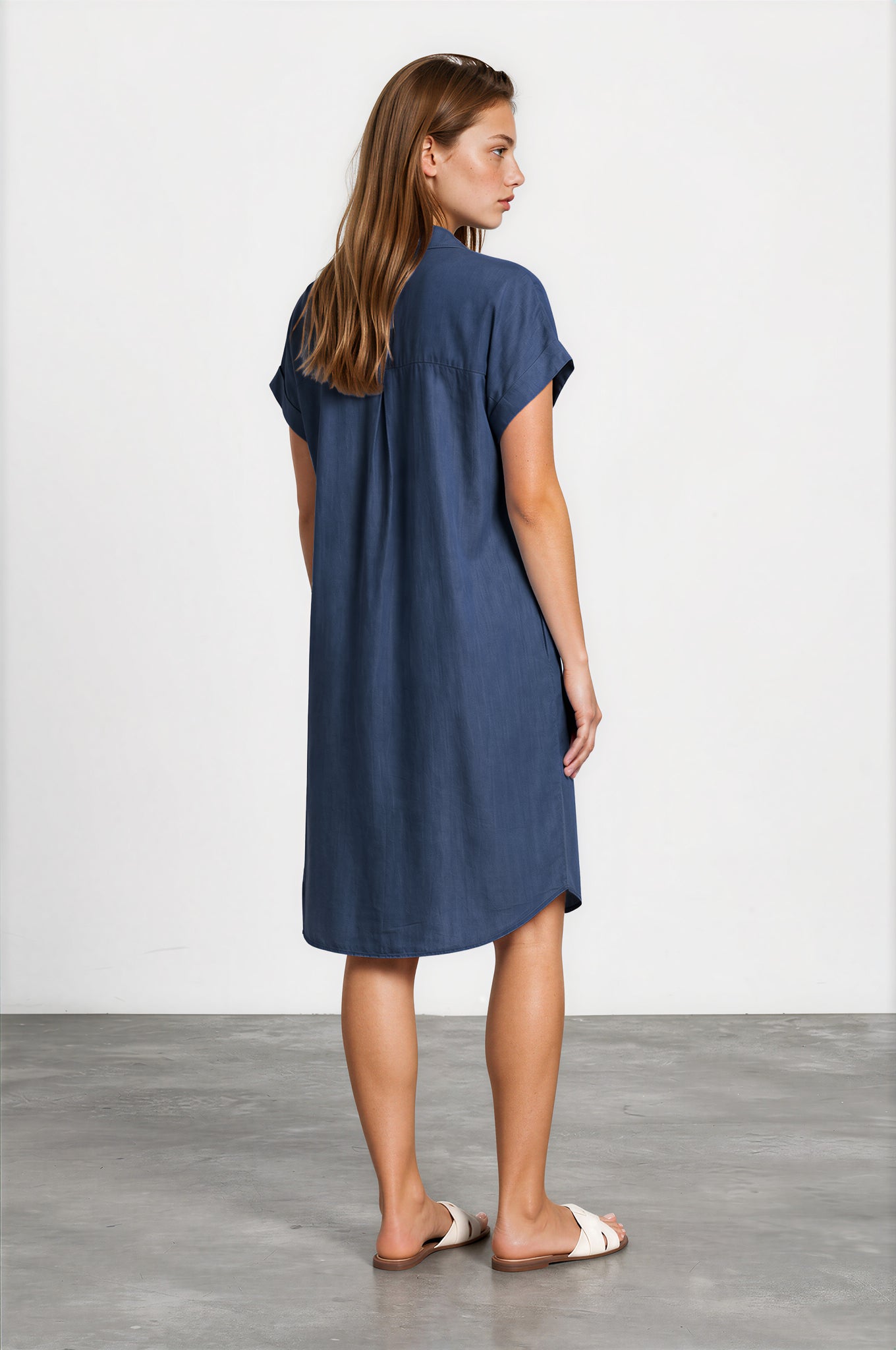 Kurzarmkleid aus Tencel™ in dark denim