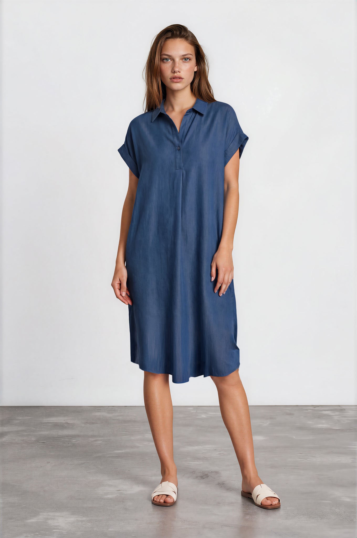 Kurzarmkleid aus Tencel™ in dark denim