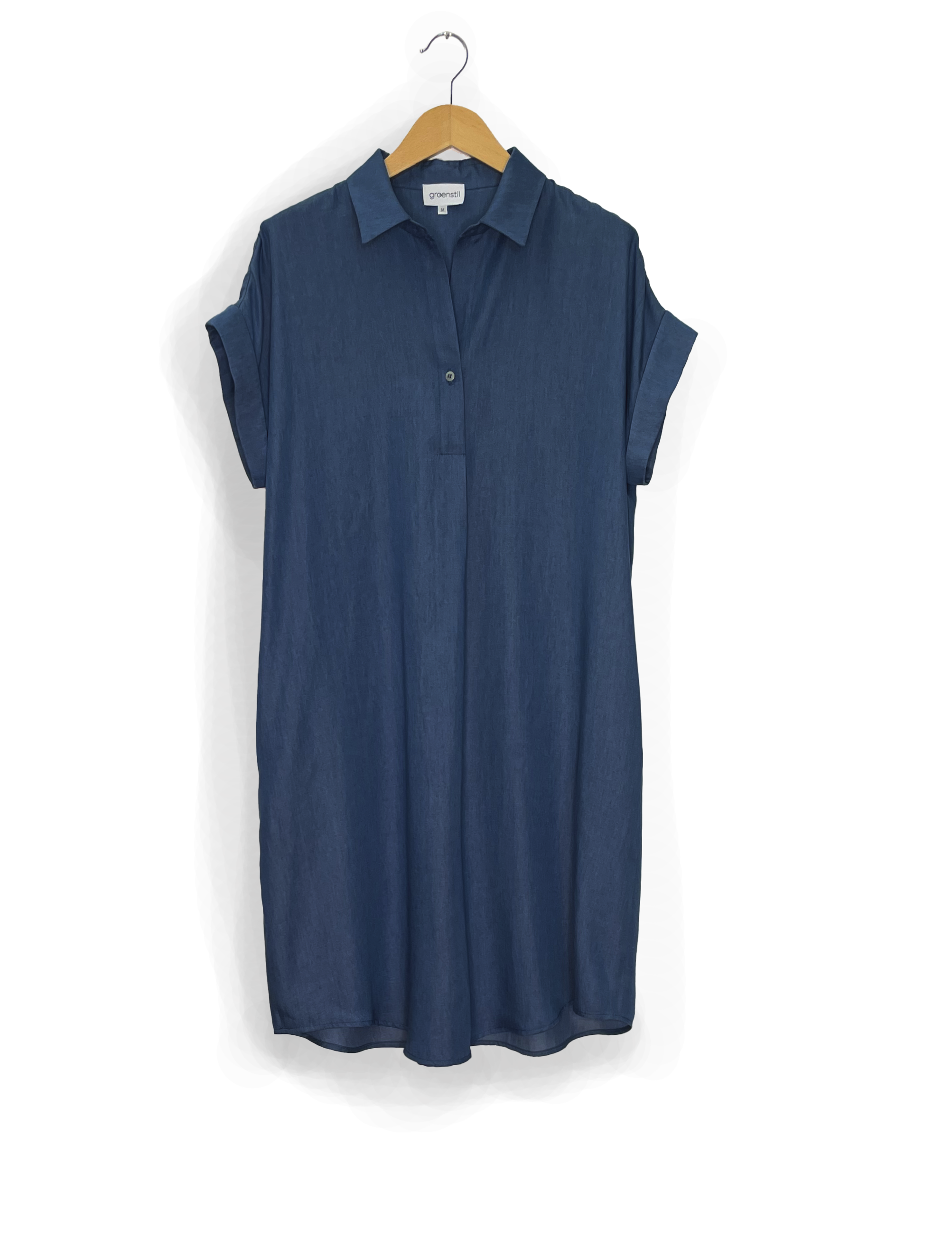 DressSaragroen_easyshirtdresswithpleatinfront_lyocelldarkdenim.png
