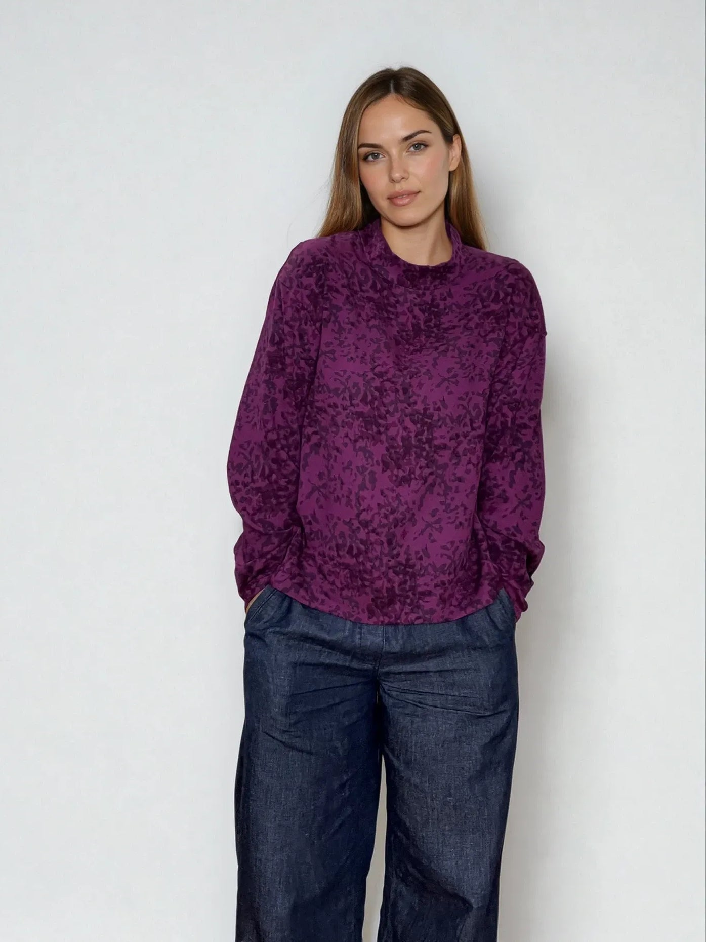 moderne Bluse mit Stehkragen - Farbe iris