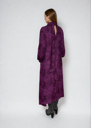 fließendes Kleid mit Schluppe - Farbe iris