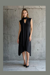 ärmelloses Kleid mit Schluppe