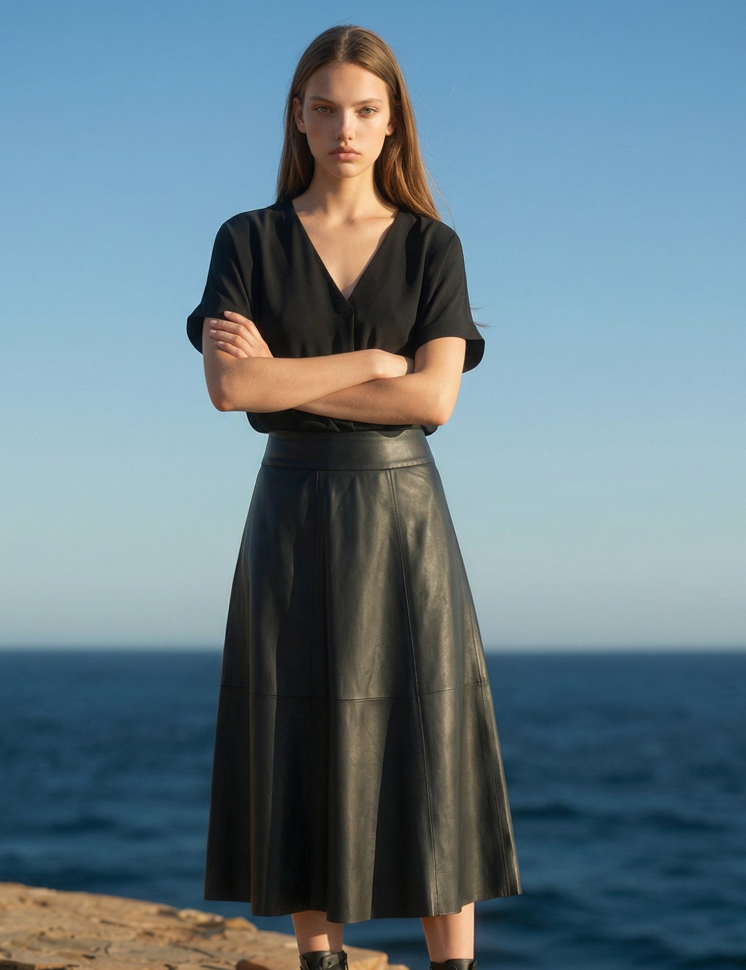blouse_sami_black_ecovero_Harper.webp