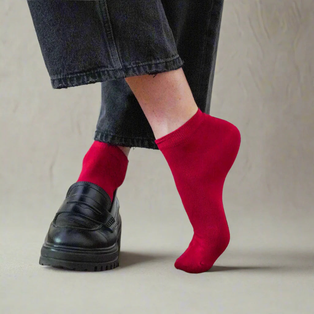 kurze Socken - red carmine